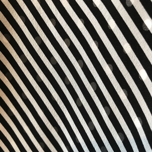 Ann Taylor dress. - Picture 4 of 6